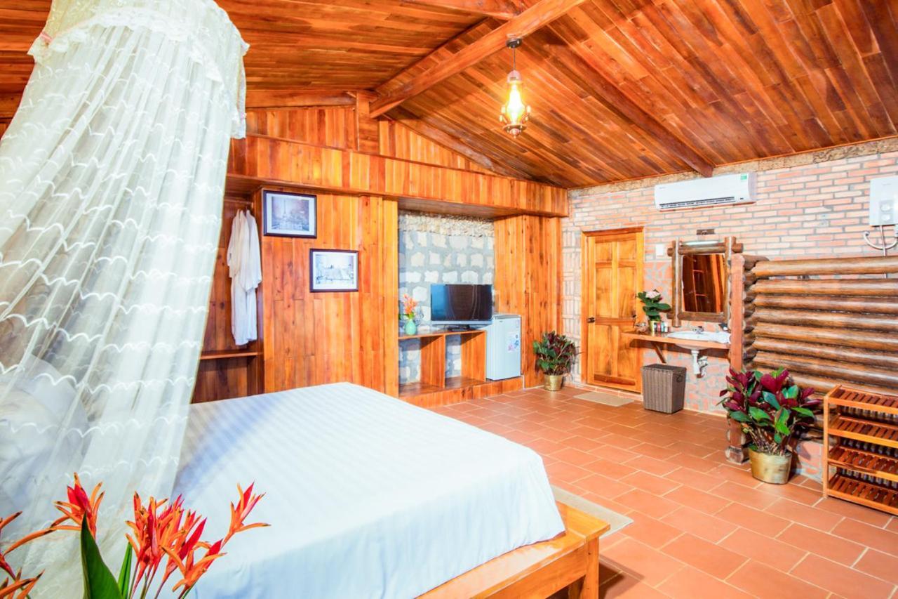 Chez Carole Beach Resort Дуонг-Донг Экстерьер фото